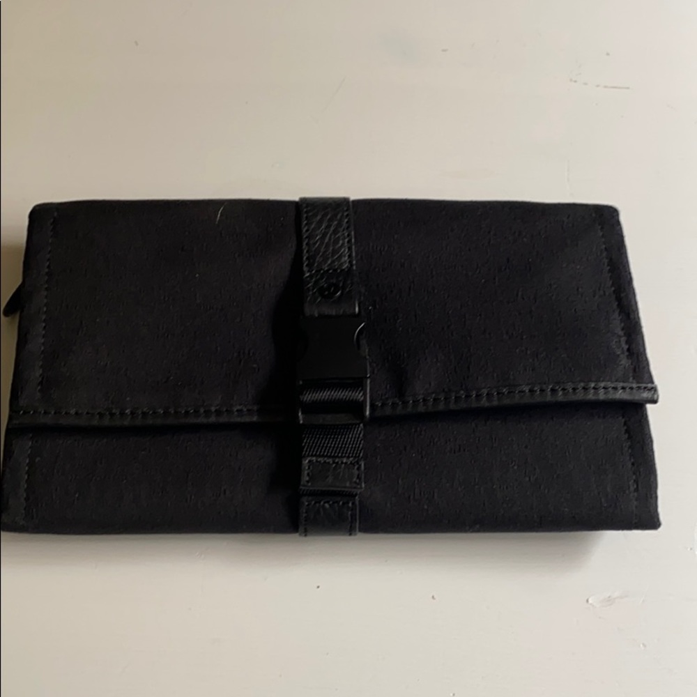 Travel wallet